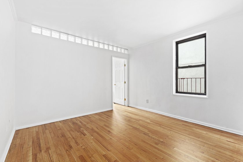 wide photo