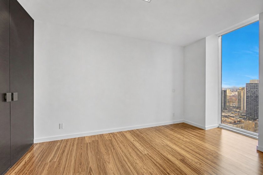 wide photo