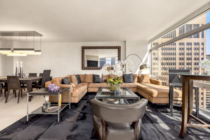 wide photo