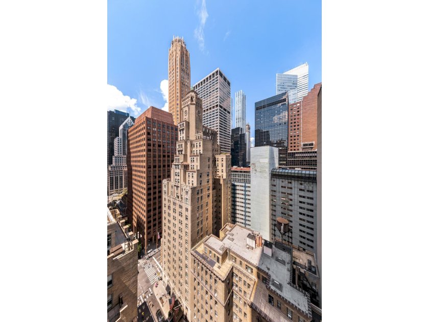 wide photo
