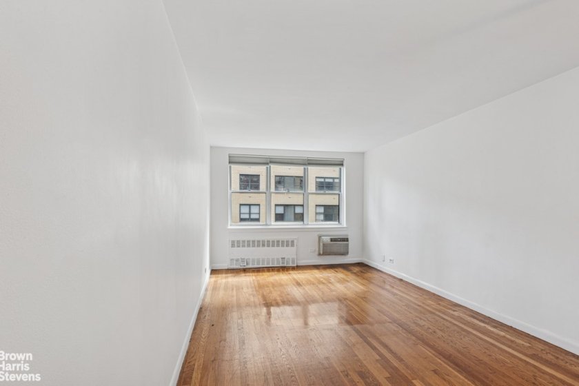 wide photo