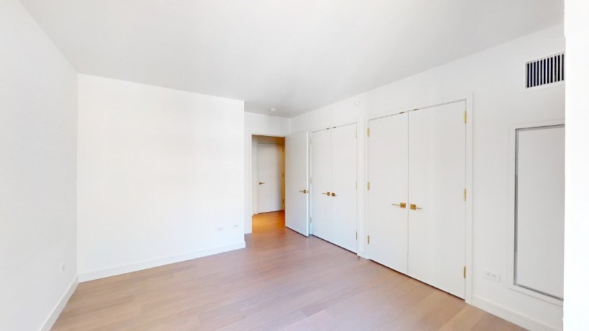 wide photo