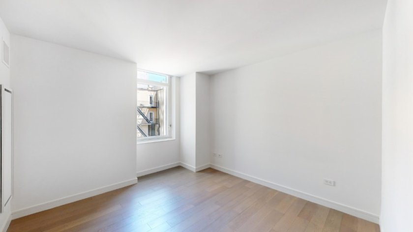 wide photo