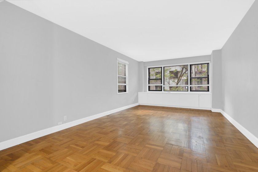 wide photo