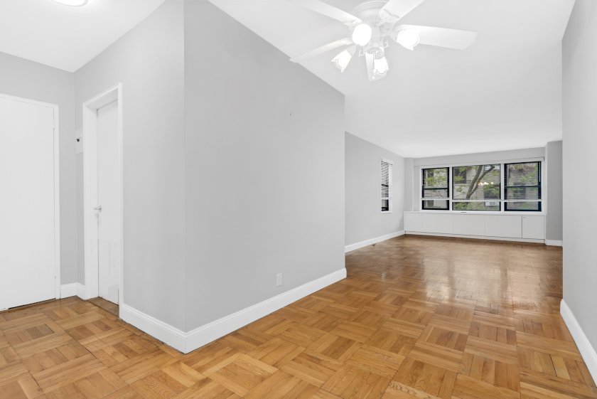 wide photo