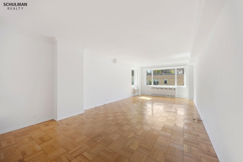 wide photo