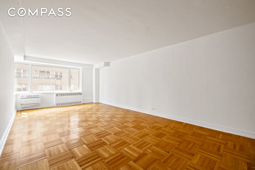 wide photo