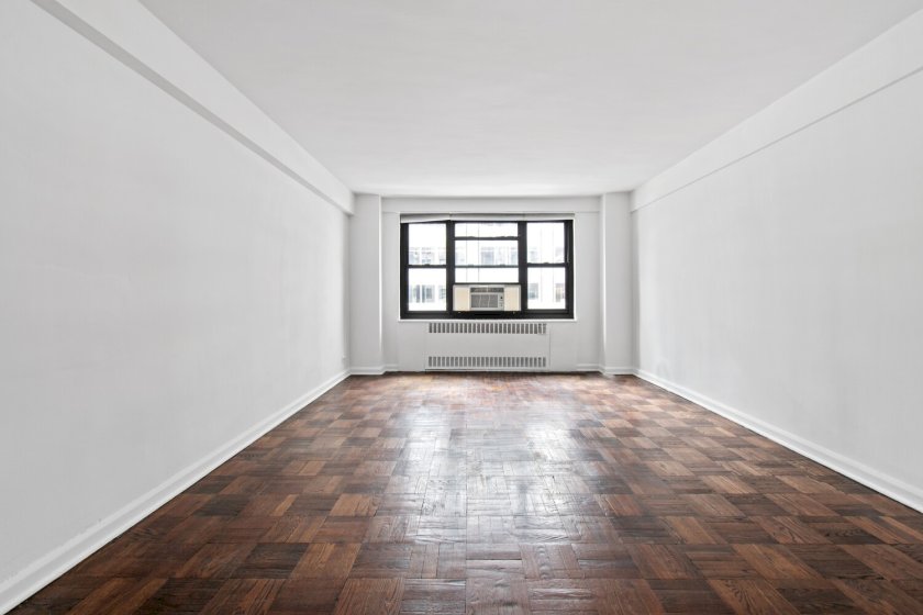 wide photo