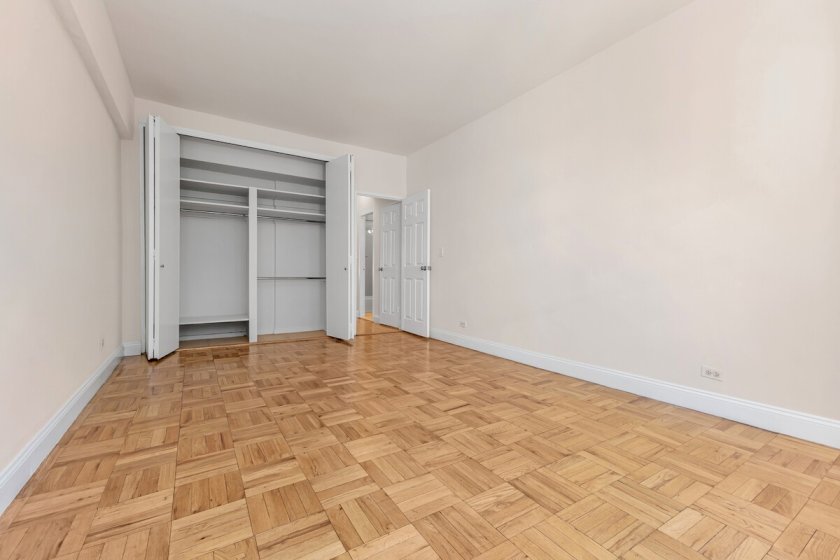 wide photo