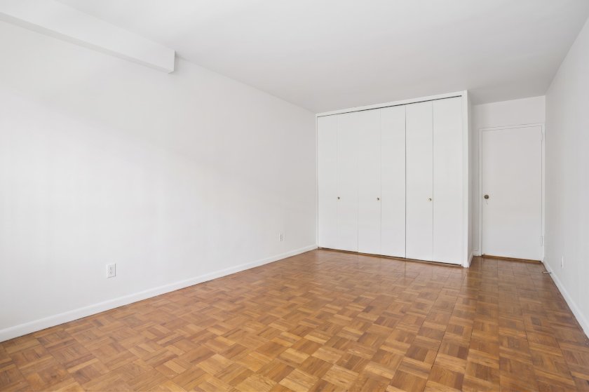 wide photo