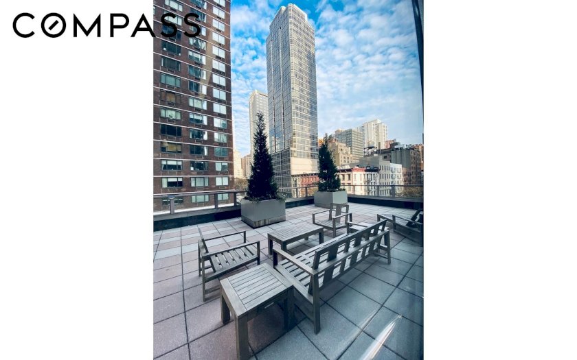 wide photo