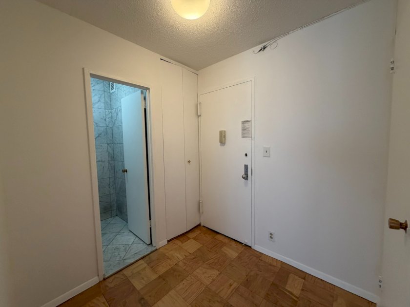 wide photo