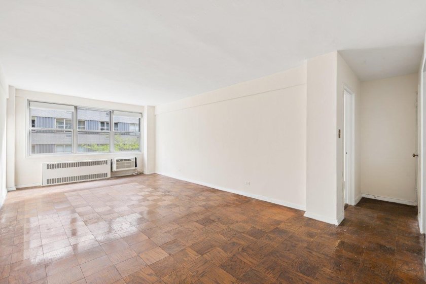 wide photo