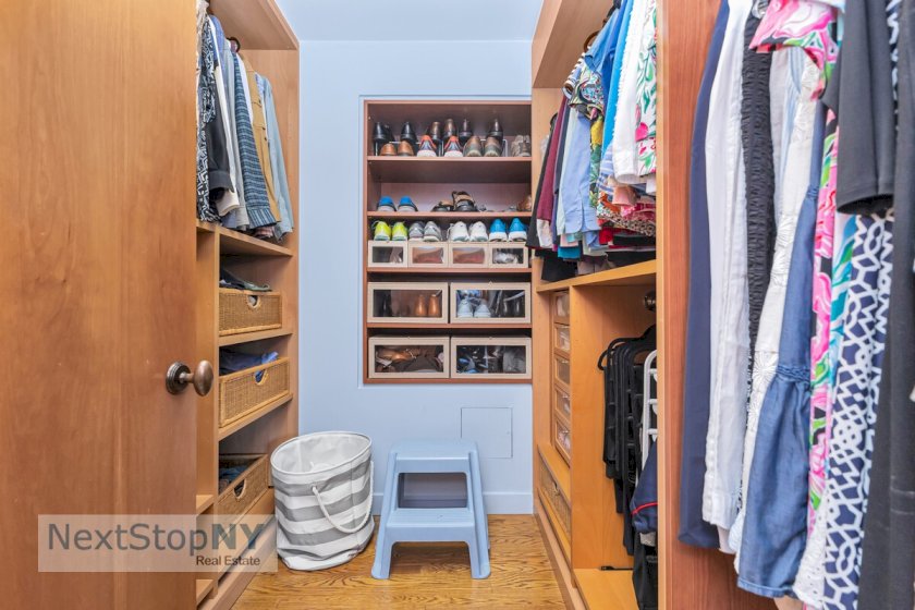wide photo