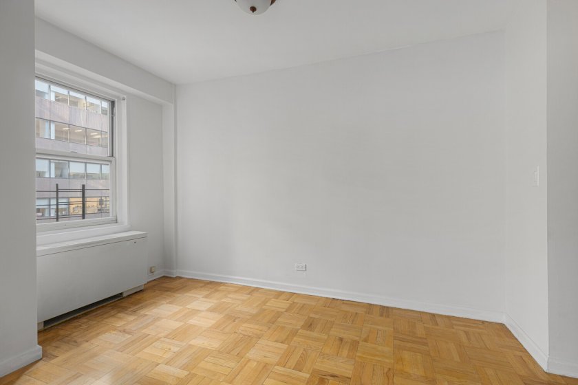 wide photo