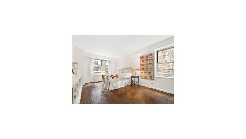 wide photo