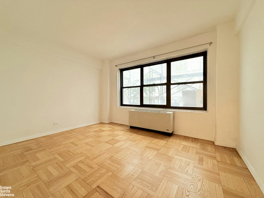 wide photo