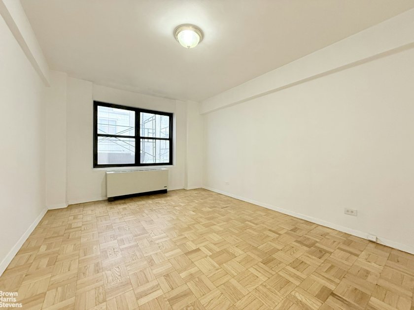 wide photo