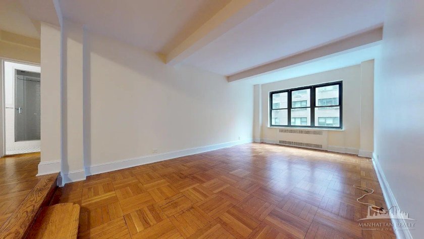 wide photo