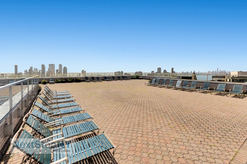 wide photo