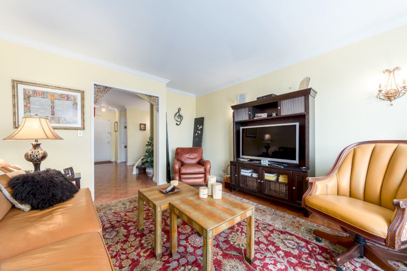 wide photo