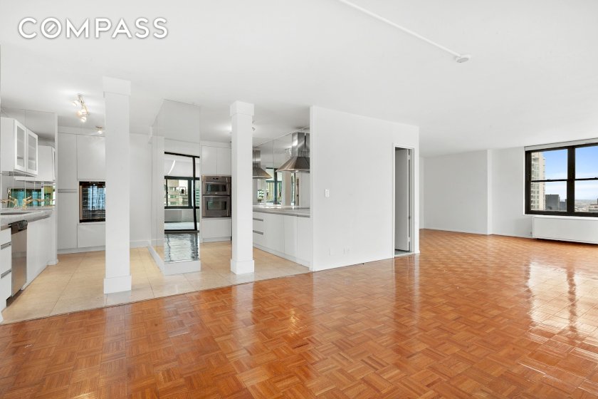 wide photo