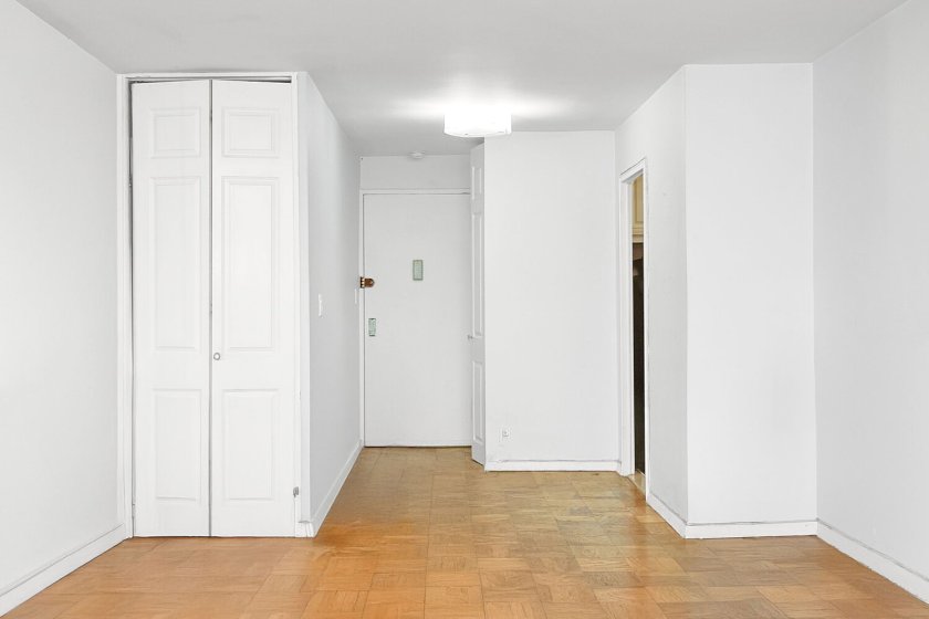 wide photo
