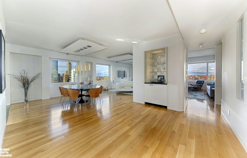 wide photo