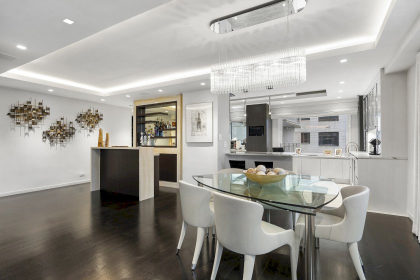 wide photo