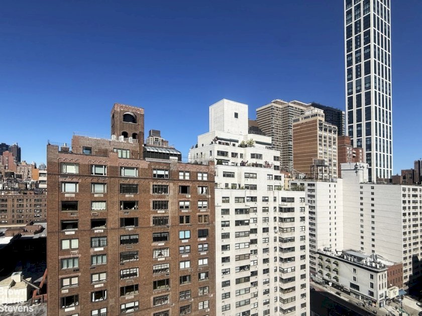 wide photo