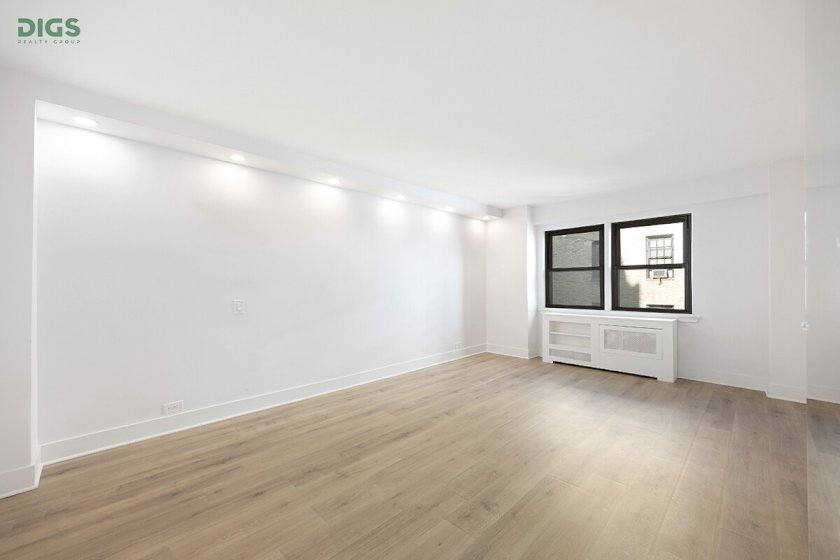wide photo