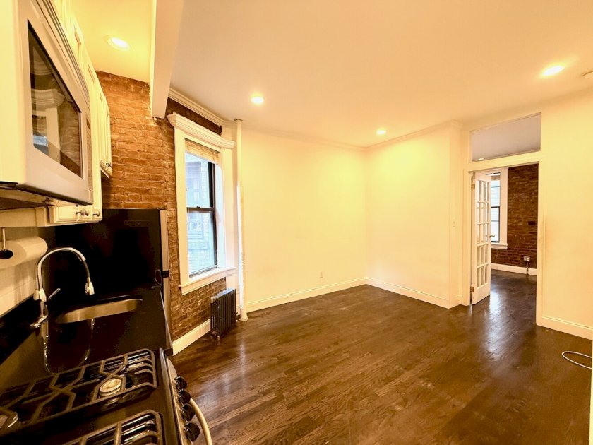 wide photo