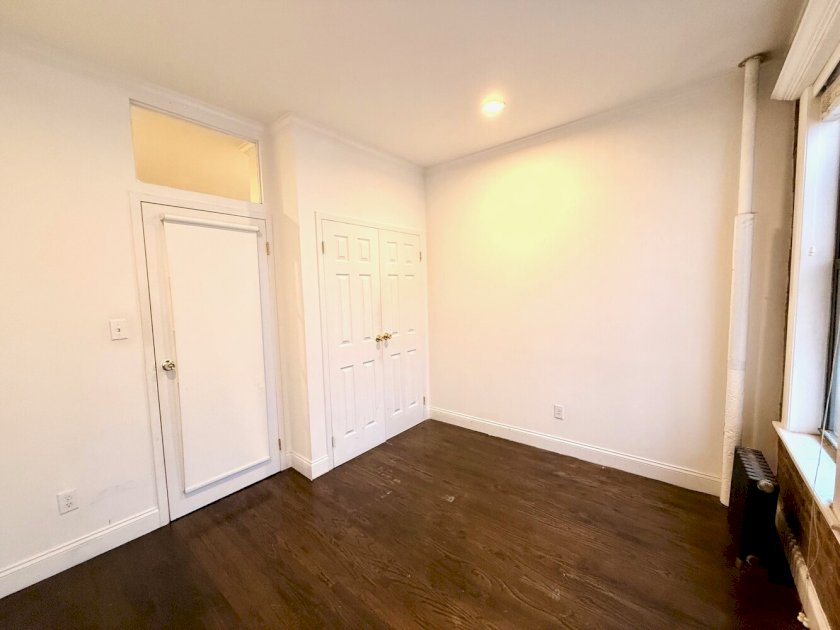 wide photo