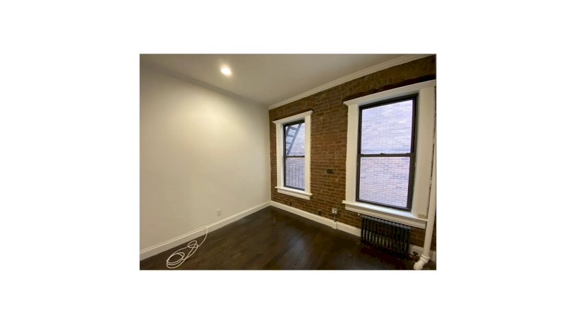 wide photo