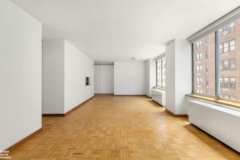 wide photo