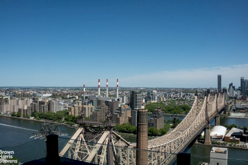 wide photo