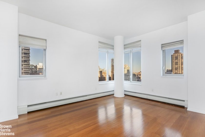 wide photo