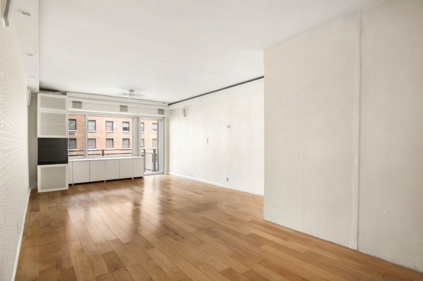 wide photo