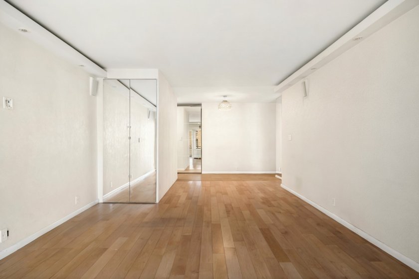 wide photo