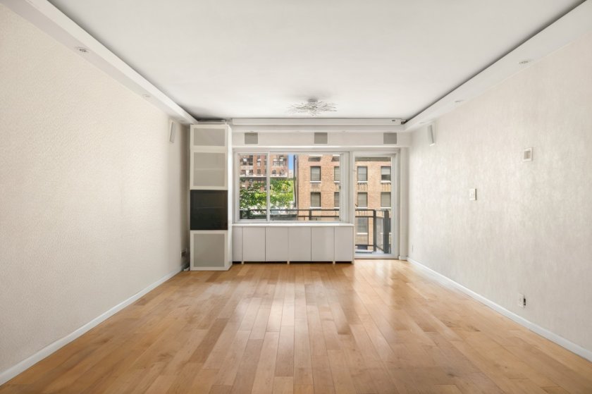 wide photo