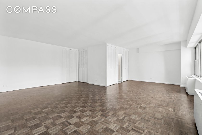 wide photo