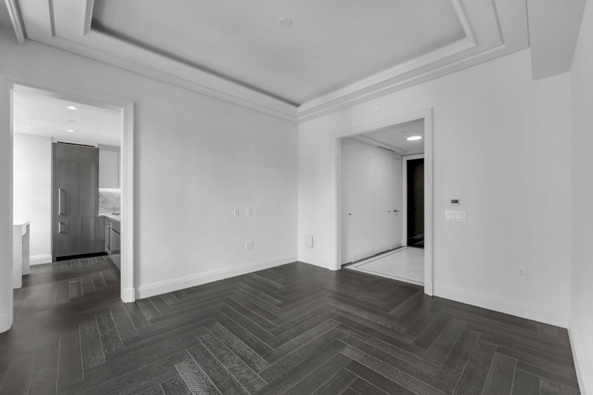 wide photo