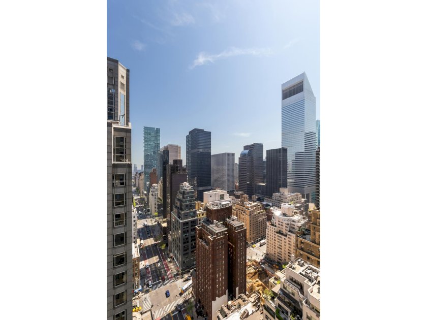 wide photo