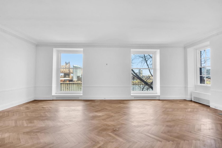 wide photo