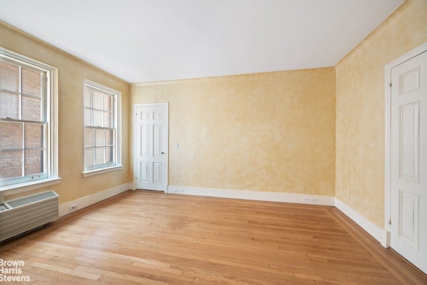 wide photo