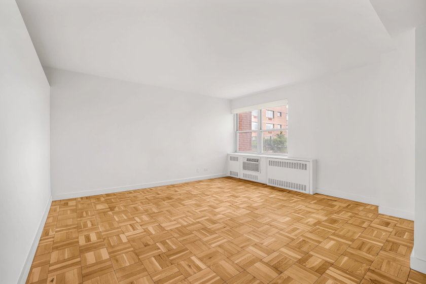 wide photo