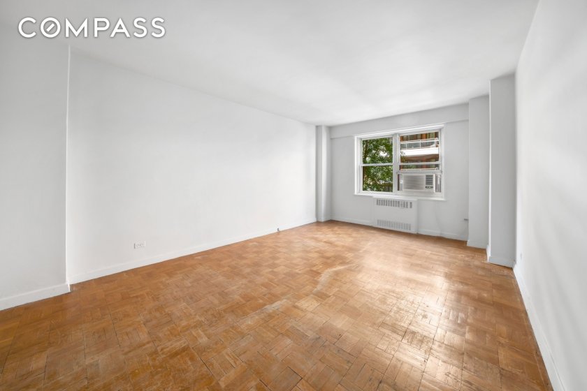 wide photo