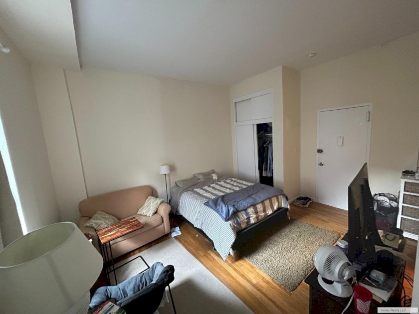 wide photo