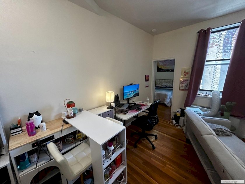 wide photo