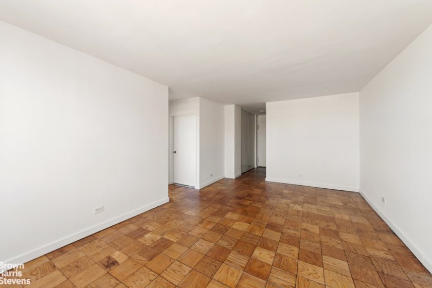 wide photo
